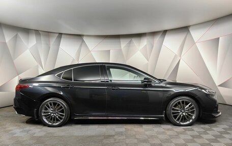 Toyota Camry, 2025 год, 4 099 999 рублей, 6 фотография