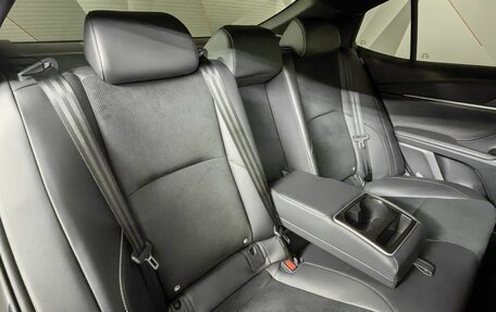 Toyota Camry, 2025 год, 4 099 999 рублей, 17 фотография