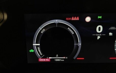 Toyota Camry, 2025 год, 4 099 999 рублей, 18 фотография