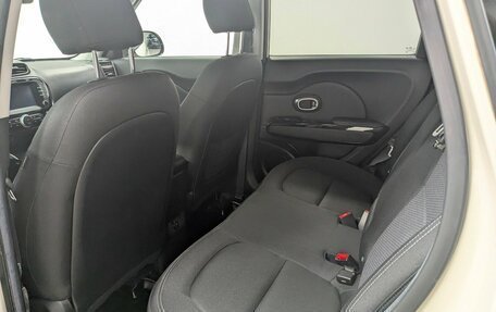 KIA Soul II рестайлинг, 2018 год, 1 515 000 рублей, 5 фотография