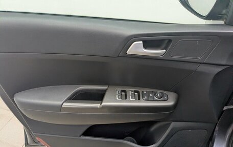 KIA Sportage IV рестайлинг, 2018 год, 1 773 000 рублей, 7 фотография