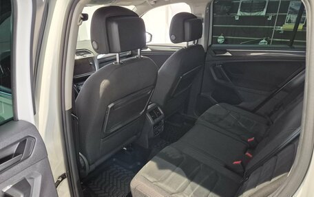 Volkswagen Tiguan II, 2019 год, 2 049 000 рублей, 10 фотография