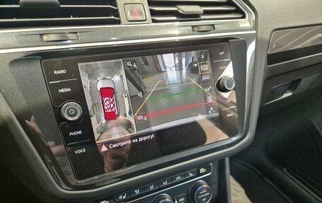 Volkswagen Tiguan II, 2019 год, 2 049 000 рублей, 11 фотография