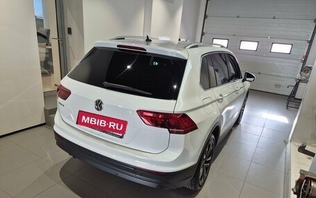 Volkswagen Tiguan II, 2019 год, 2 049 000 рублей, 4 фотография
