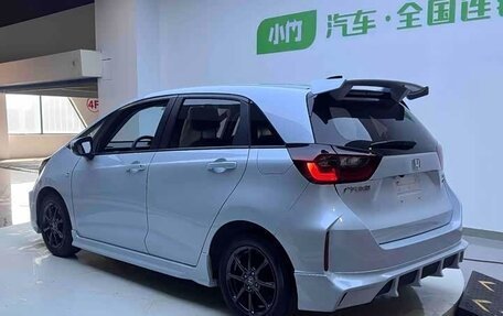Honda Fit, 2022 год, 1 220 000 рублей, 3 фотография