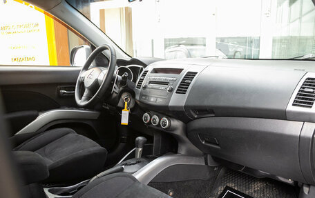 Mitsubishi Outlander III рестайлинг 3, 2008 год, 1 085 000 рублей, 14 фотография