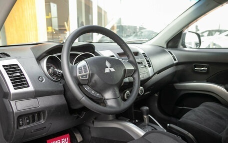 Mitsubishi Outlander III рестайлинг 3, 2008 год, 1 085 000 рублей, 17 фотография