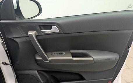 KIA Sportage IV рестайлинг, 2021 год, 2 555 000 рублей, 17 фотография