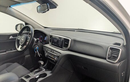 KIA Sportage IV рестайлинг, 2021 год, 2 555 000 рублей, 16 фотография