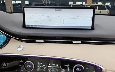 Genesis GV70, 2024 год, 6 400 000 рублей, 11 фотография