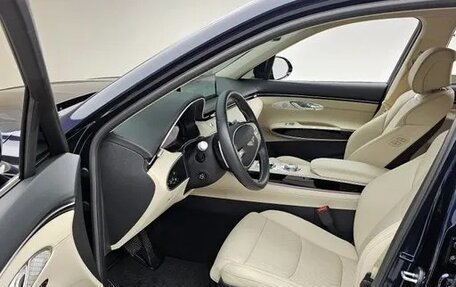 Genesis GV70, 2024 год, 6 400 000 рублей, 9 фотография