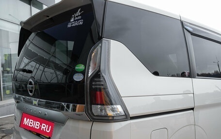 Nissan Serena IV, 2018 год, 1 997 000 рублей, 7 фотография