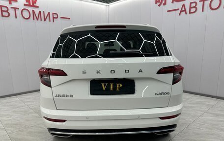 Skoda Karoq I, 2022 год, 1 760 000 рублей, 5 фотография