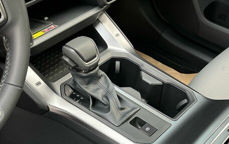 Toyota RAV4, 2026 год, 4 999 000 рублей, 13 фотография