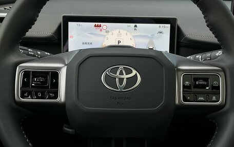 Toyota RAV4, 2026 год, 4 999 000 рублей, 18 фотография