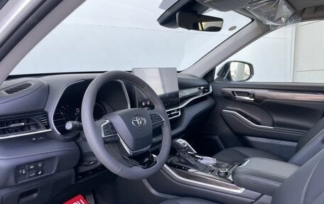 Toyota Highlander, 2026 год, 5 700 000 рублей, 13 фотография