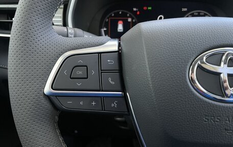 Toyota Highlander, 2026 год, 5 700 000 рублей, 22 фотография