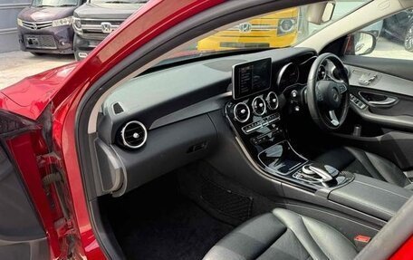 Mercedes-Benz C-Класс, 2016 год, 1 750 000 рублей, 15 фотография