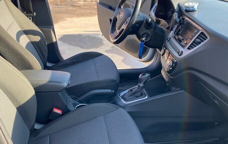 Hyundai Solaris II рестайлинг, 2019 год, 1 150 000 рублей, 6 фотография