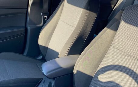 Hyundai Solaris II рестайлинг, 2019 год, 1 150 000 рублей, 10 фотография