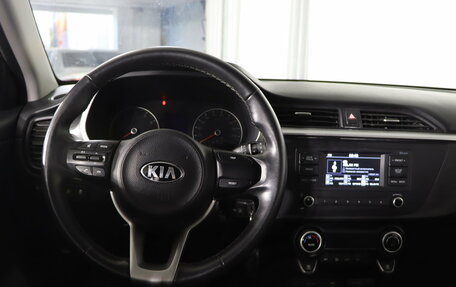 KIA Rio IV, 2021 год, 1 729 990 рублей, 10 фотография