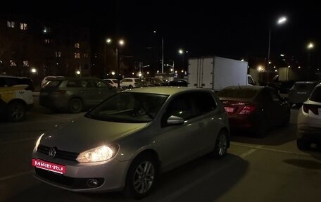 Volkswagen Golf VI, 2010 год, 700 000 рублей, 9 фотография