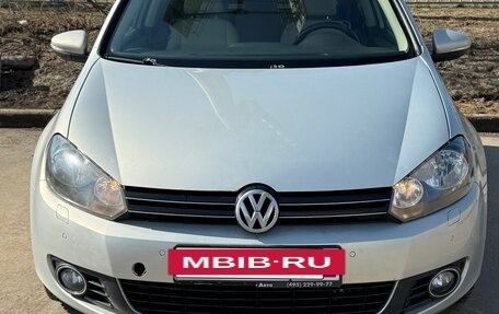 Volkswagen Golf VI, 2010 год, 700 000 рублей, 2 фотография