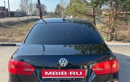 Volkswagen Jetta VI, 2011 год, 730 000 рублей, 2 фотография