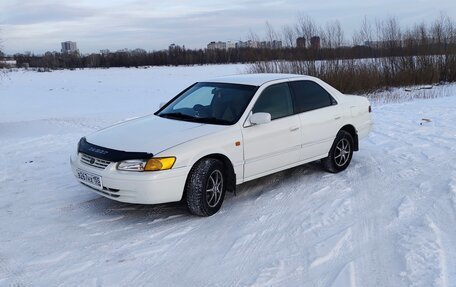 Toyota Camry, 1998 год, 420 000 рублей, 13 фотография