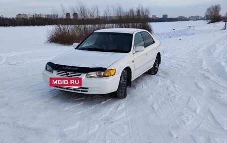 Toyota Camry, 1998 год, 420 000 рублей, 14 фотография