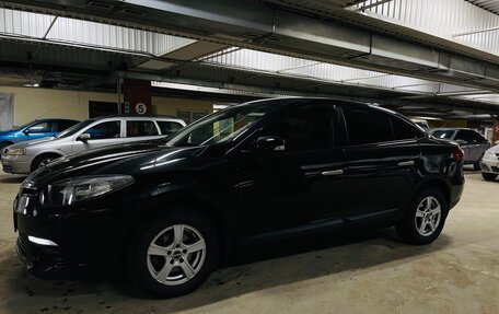 Renault Fluence I, 2013 год, 825 000 рублей, 2 фотография