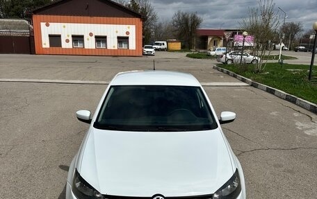 Volkswagen Polo VI (EU Market), 2015 год, 920 000 рублей, 4 фотография