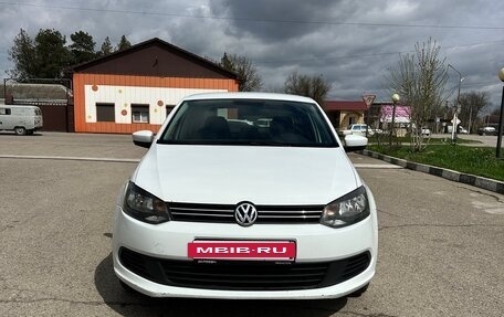 Volkswagen Polo VI (EU Market), 2015 год, 920 000 рублей, 3 фотография