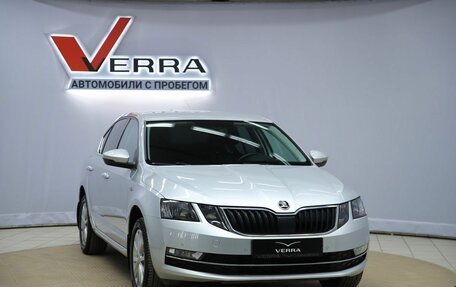 Skoda Octavia, 2020 год, 1 850 000 рублей, 3 фотография