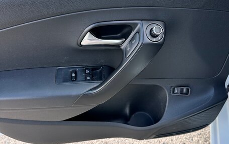 Volkswagen Polo VI (EU Market), 2015 год, 920 000 рублей, 18 фотография