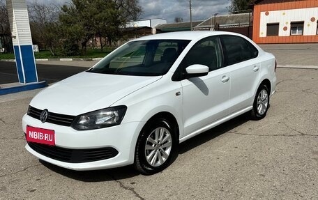 Volkswagen Polo VI (EU Market), 2015 год, 920 000 рублей, 11 фотография