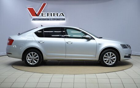 Skoda Octavia, 2020 год, 1 850 000 рублей, 4 фотография