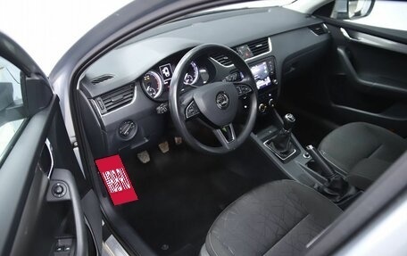 Skoda Octavia, 2020 год, 1 850 000 рублей, 10 фотография