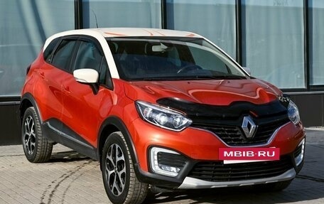 Renault Kaptur I рестайлинг, 2018 год, 1 210 000 рублей, 7 фотография