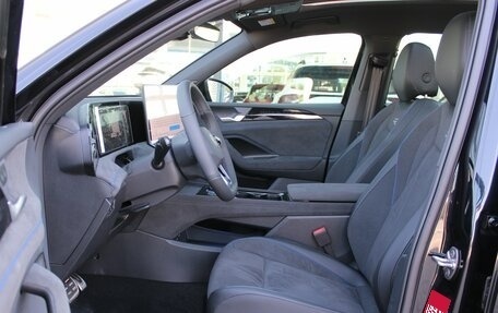 Volkswagen Tiguan, 2026 год, 5 080 000 рублей, 15 фотография