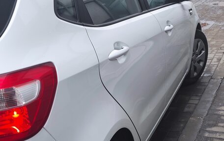 KIA Rio III рестайлинг, 2015 год, 850 000 рублей, 3 фотография