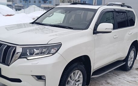 Toyota Land Cruiser Prado 150 рестайлинг 2, 2018 год, 4 800 000 рублей, 1 фотография
