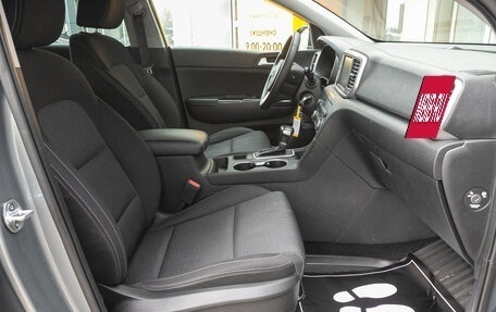 KIA Sportage IV рестайлинг, 2020 год, 2 198 000 рублей, 13 фотография