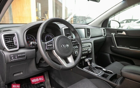 KIA Sportage IV рестайлинг, 2020 год, 2 198 000 рублей, 18 фотография