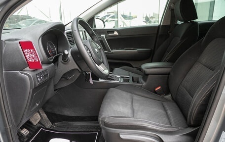 KIA Sportage IV рестайлинг, 2020 год, 2 198 000 рублей, 20 фотография