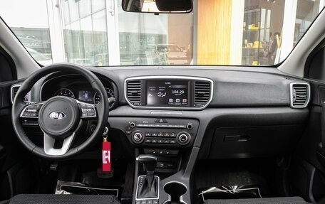 KIA Sportage IV рестайлинг, 2020 год, 2 198 000 рублей, 12 фотография