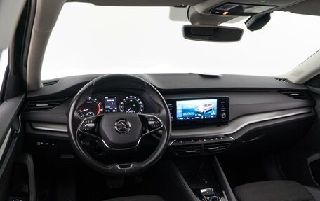 Skoda Octavia IV, 2020 год, 6 фотография