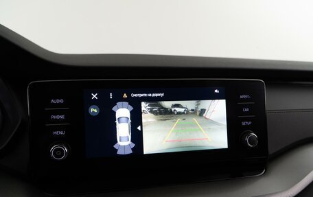 Skoda Octavia IV, 2020 год, 21 фотография