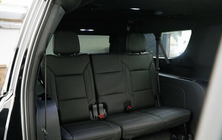 Chevrolet Suburban, 2023 год, 10 фотография