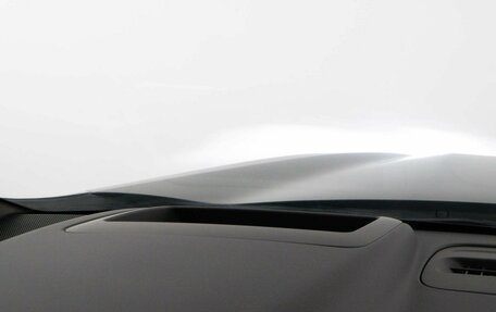 Chevrolet Suburban, 2023 год, 21 фотография